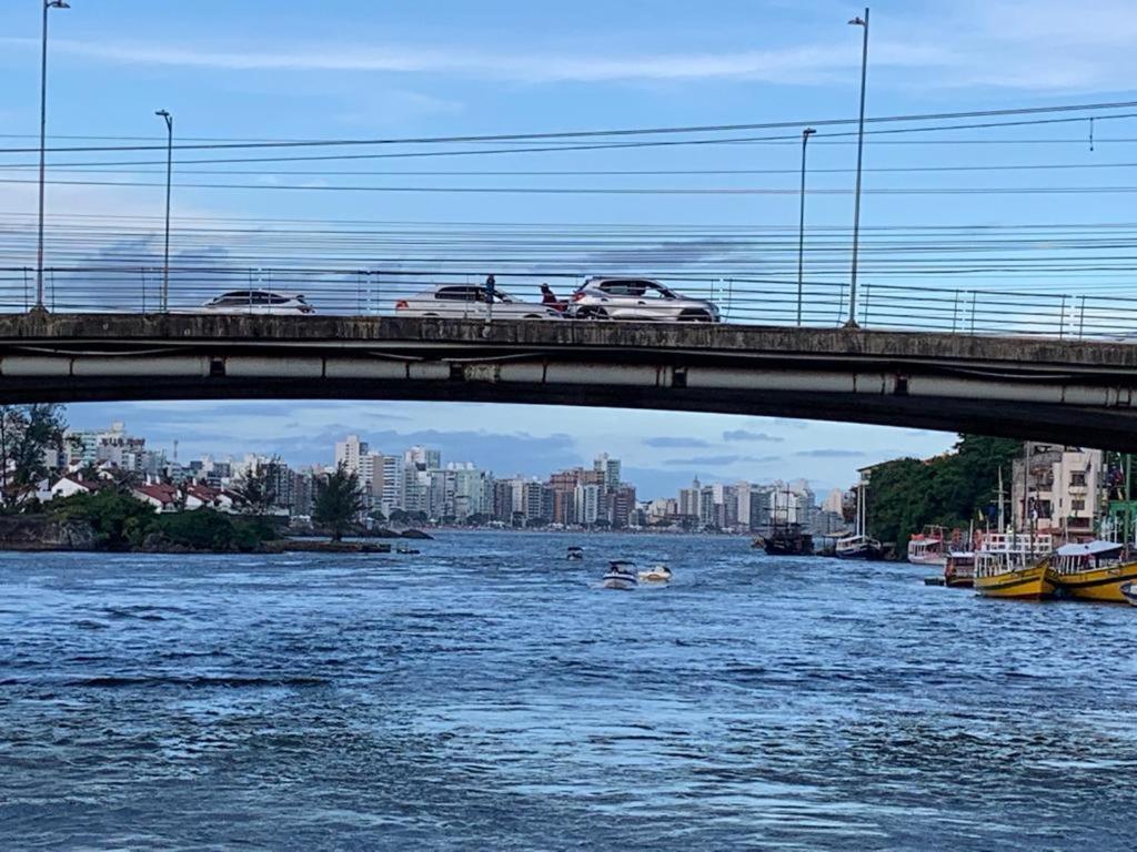Apartamento Pe Na Areia E Aguas Tranquilas No Centro De Guarapari Exteriör bild